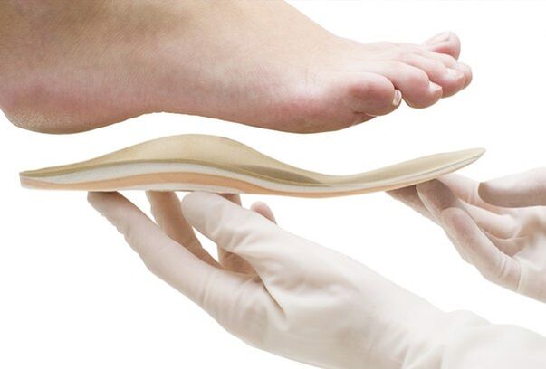 Orthopedic insole for knee arthritis